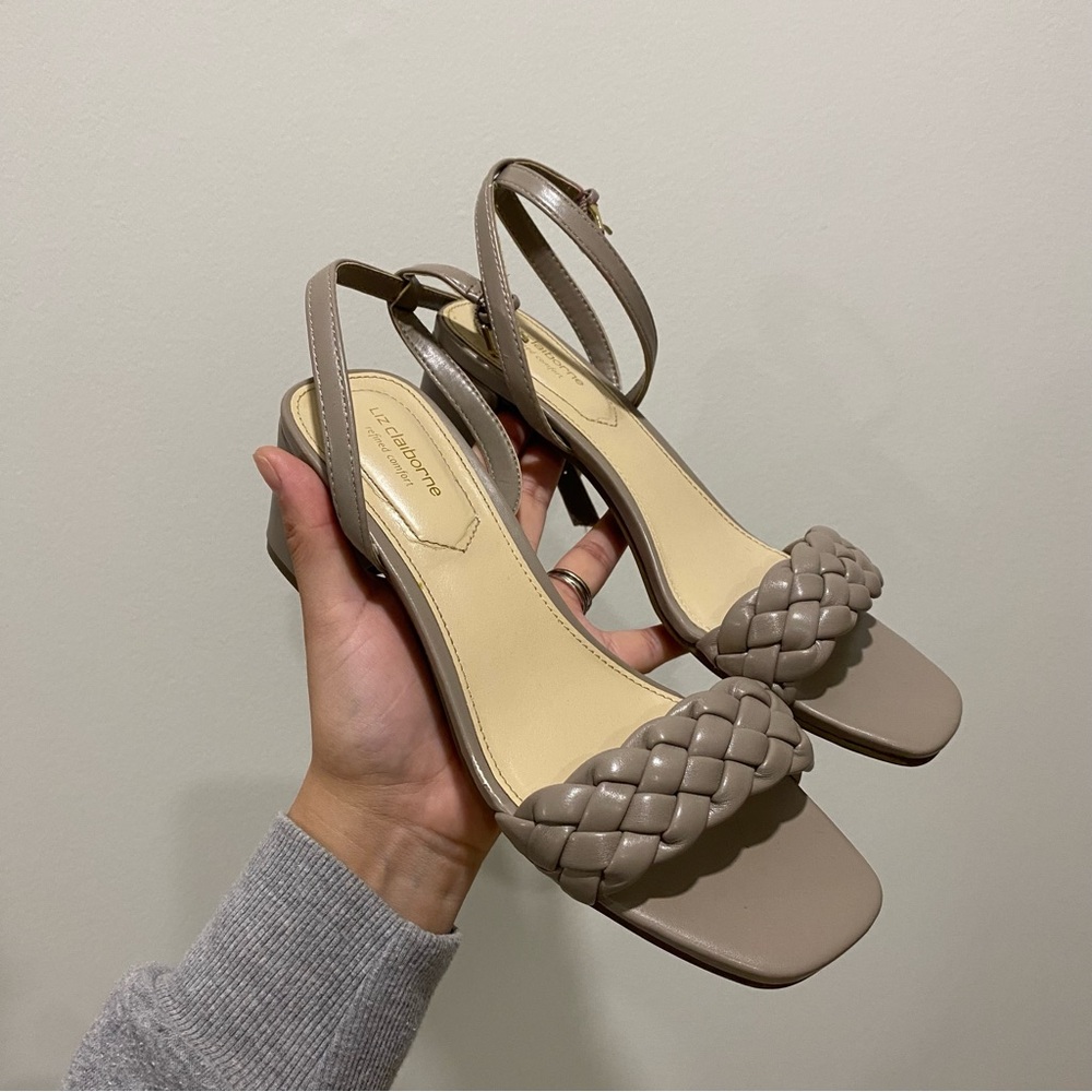Liz Claiborne gray Heels with Quilted Design